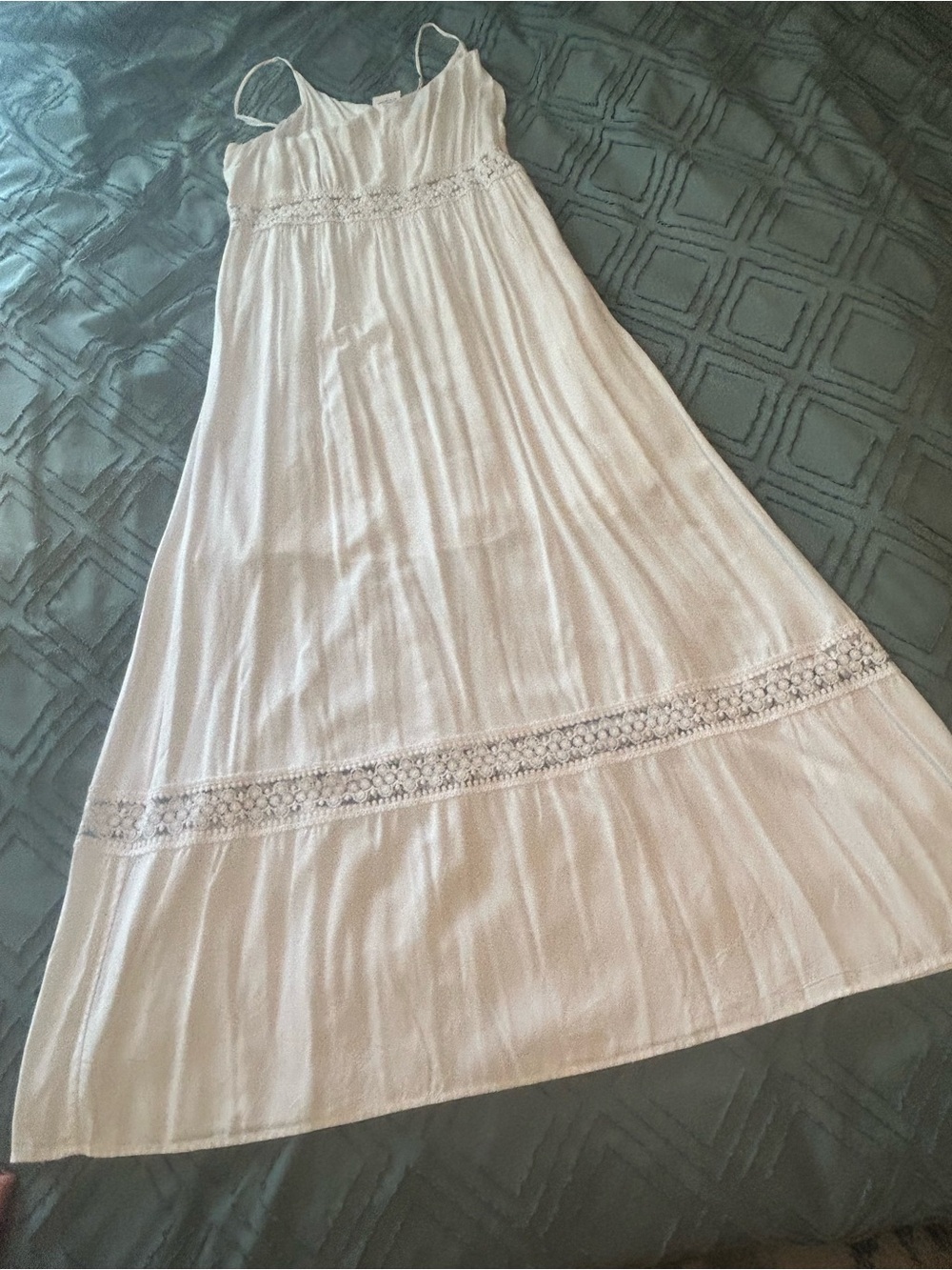 Kismet White Midi Slip Dress with Lace Trim Small - fits large!